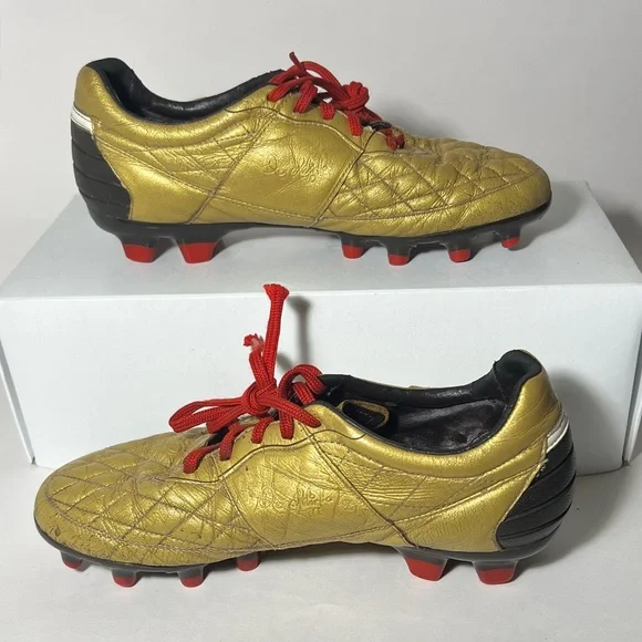 2009 Nike Ronaldinho Dois FG 324761 712 Gold Black Soccer Cleats Men’s Sz 7.5